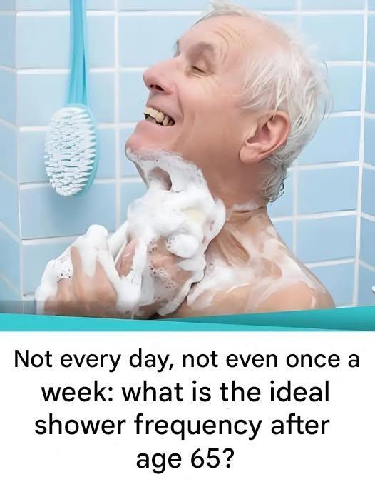 Neither daily nor weekly: What is the ideal shower frequency for people over 65