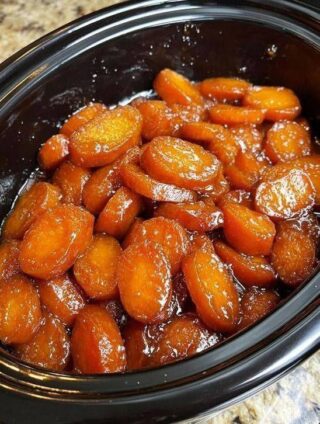 Slow Cooker Amish Honey Glazed Carrots: The Sweet & Buttery Side Dish That Steals Every Holiday Meal!