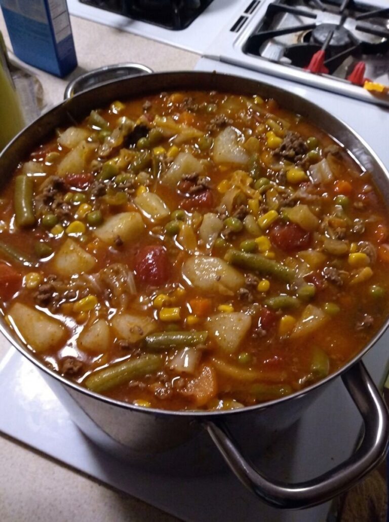 Best Ever Easy Vegetable Beef Soup