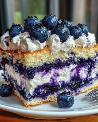 Nova Scotia Blueberry Cream Cake: Your Slice of Coastal Heaven